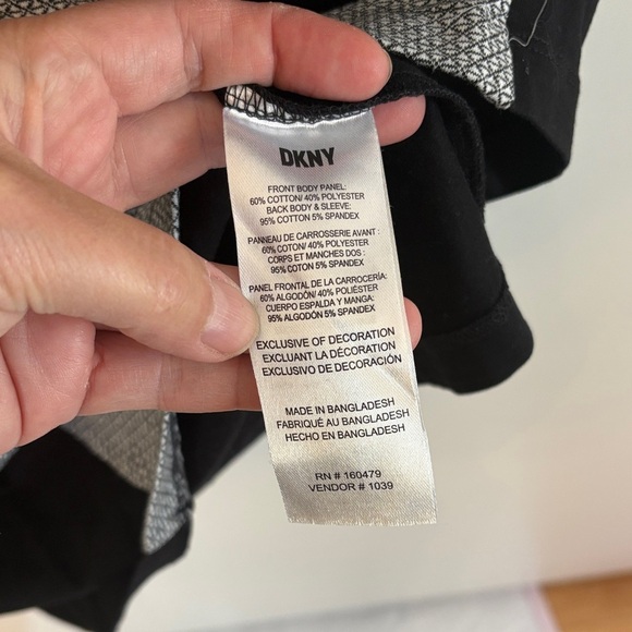 DKNY Men's Polo Shirt in Black and Gray - Picture 4 of 7